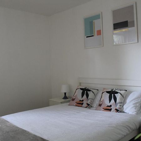The Yellow House Apartment London Bagian luar foto